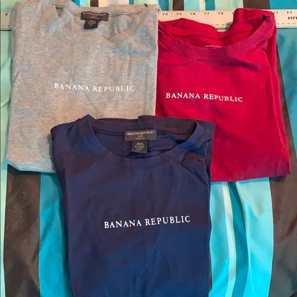 Banana Republic Tops - Lot of 3 BR t-shirts. Great shape! size M